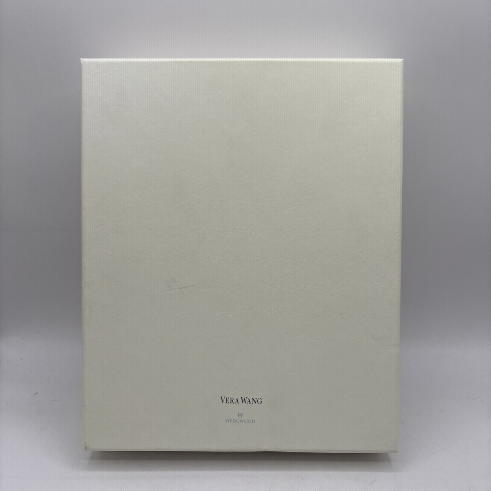 Vera Wang Picture Frame With Love Wedgwood Silver Plated & Blanc Open Box 5x7in